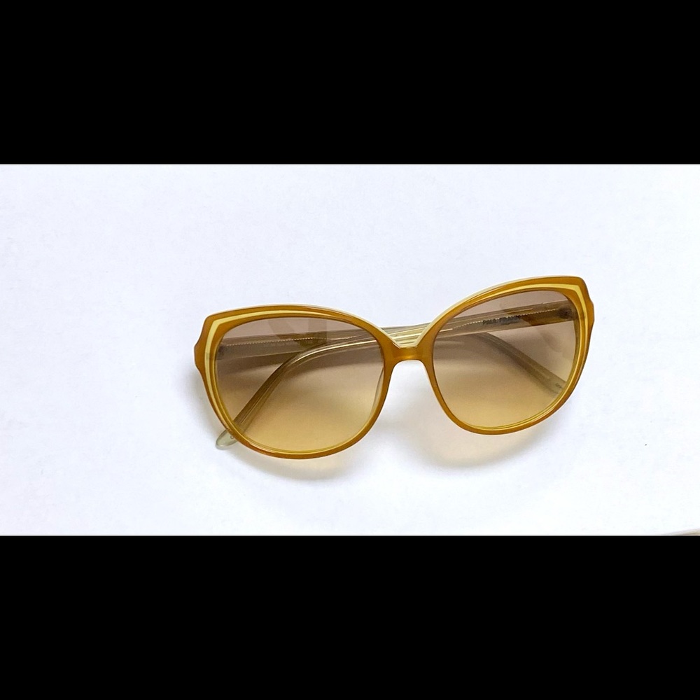 Brand New Paul Frank Retro Oversized Brown Gold “white lips kissed” Sunglasses